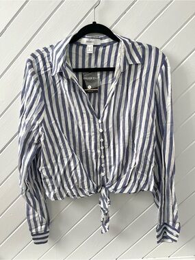 Forever 21 Blue & White Striped Tie-Knot Button Down Shirt